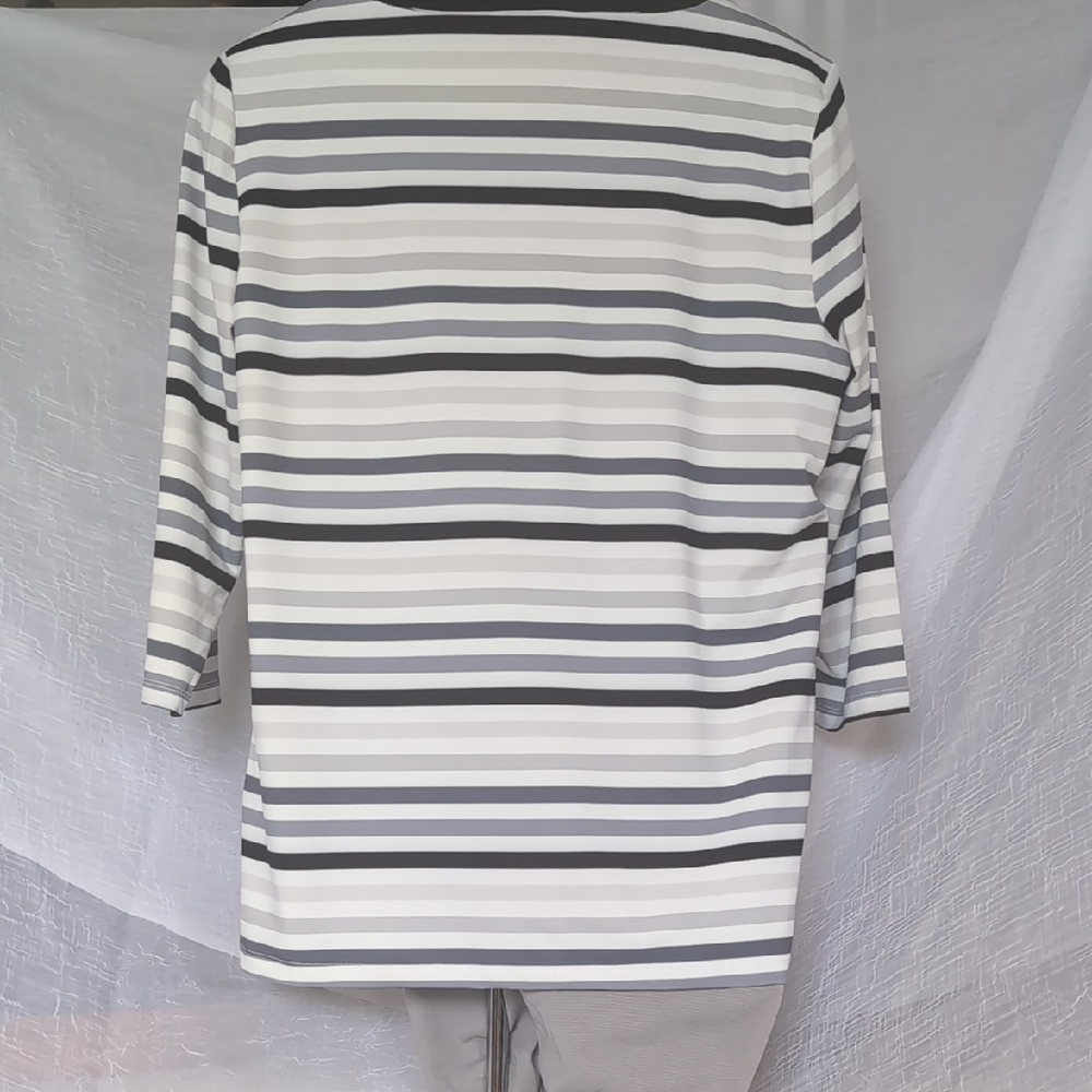 Peck & Peck White and Gray Long Sleeve Tee an Grey WHBM pants - Picture 3 of 10